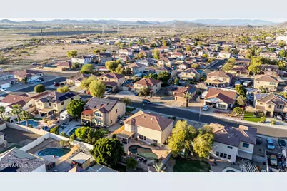 10617 W Daley Lane, Peoria, AZ 85383 - Photo 43