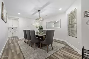 10617 W Daley Ln, Peoria, AZ 85383 - Photo 9