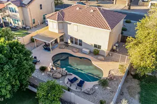 10617 W Daley Ln, Peoria, AZ 85383 - Photo 41