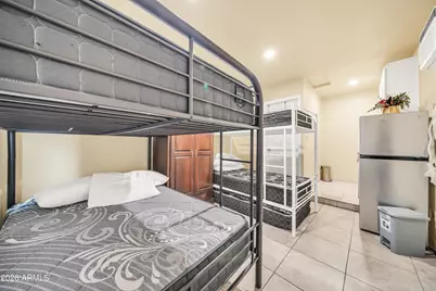 8933 W Roma Avenue, Phoenix, AZ 85037 - Photo 19