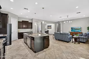 5182 S Emerald Pl, Chandler, AZ 85249 - Photo 9