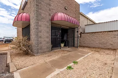 6016 N 57th Avenue, Glendale, AZ 85301 - Photo 3