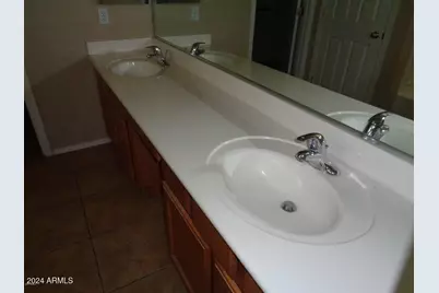 22641 N Gibson Drive, Maricopa, AZ 85139 - Photo 7