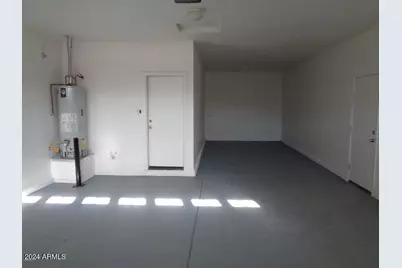 22641 N Gibson Drive, Maricopa, AZ 85139 - Photo 13