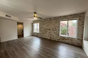 902 S Surfside Dr, Gilbert, AZ 85233 - Photo 37