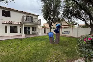 902 S Surfside Dr, Gilbert, AZ 85233 - Photo 33