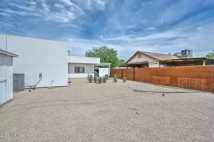 2109 E Virginia Ave, Phoenix, AZ 85006 - Photo 37
