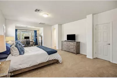 3980 E Robin Lane, Phoenix, AZ 85050 - Photo 9