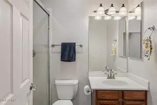 3980 E Robin Ln, Phoenix, AZ 85050 - Photo 19