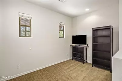 3980 E Robin Lane, Phoenix, AZ 85050 - Photo 17