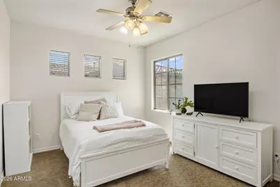 3980 E Robin Lane, Phoenix, AZ 85050 - Photo 13