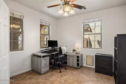 3980 E Robin Lane, Phoenix, AZ 85050 - Photo 17