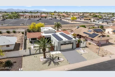 20018 N 124th Drive, Sun City West, AZ 85375 - Photo 37