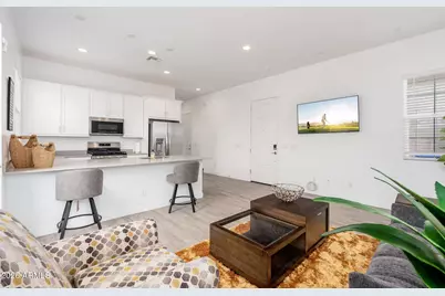 3272 W Peak View Road, Phoenix, AZ 85083 - Photo 23