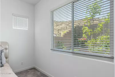 3272 W Peak View Road, Phoenix, AZ 85083 - Photo 13