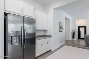 3272 W Peak View Rd, Phoenix, AZ 85083 - Photo 9