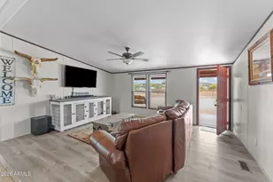 28433 N Joliet Pl, Queen Creek, AZ 85142 - Photo 5