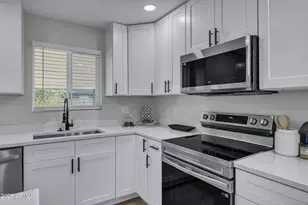 1033 W Rio Salado Pkwy, Mesa, AZ 85201 - Photo 13