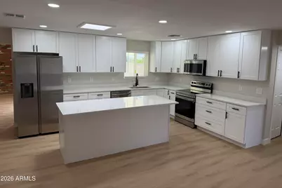 1033 W Rio Salado Parkway, Mesa, AZ 85201 - Photo 3