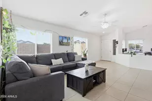 2013 W Prospector Way, San Tan Valley, AZ 85144 - Photo 7