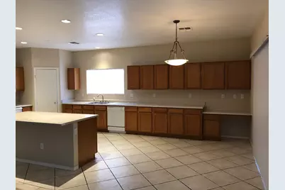 4607 N 93rd Avenue, Phoenix, AZ 85037 - Photo 5