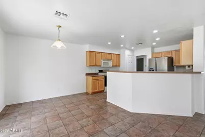 9729 E Jan Avenue, Mesa, AZ 85209 - Photo 5