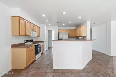 9729 E Jan Avenue, Mesa, AZ 85209 - Photo 7