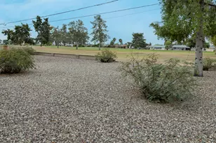 10825 W Hope Dr, Sun City, AZ 85351 - Photo 23