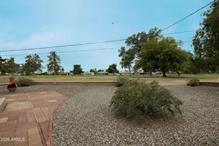 10825 W Hope Dr, Sun City, AZ 85351 - Photo 25