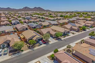 25975 W Wahalla Ln, Buckeye, AZ 85396 - Photo 9