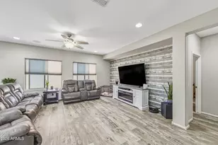 25975 W Wahalla Ln, Buckeye, AZ 85396 - Photo 15