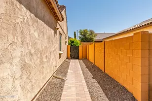 25975 W Wahalla Ln, Buckeye, AZ 85396 - Photo 33