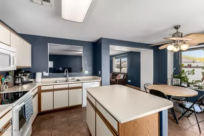 16051 N Basl Lane, Surprise, AZ 85374 - Photo 11