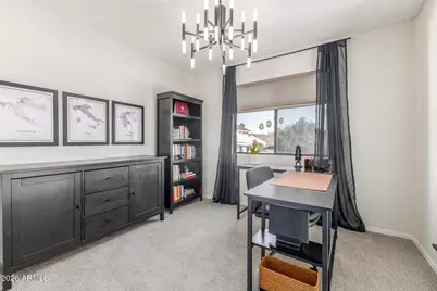 3314 E Longhorn Drive, Phoenix, AZ 85050 - Photo 15