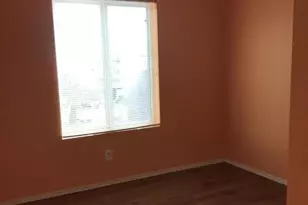 11855 N 79th Dr, Peoria, AZ 85345 - Photo 3