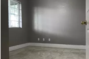 11855 N 79th Dr, Peoria, AZ 85345 - Photo 9