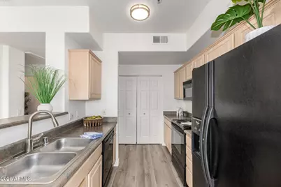 435 W Rio Salado Parkway #305, Tempe, AZ 85281 - Photo 13