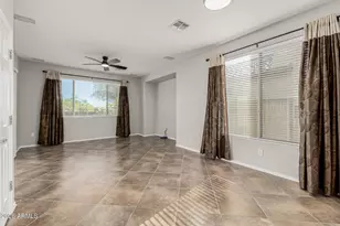 3751 W Desert Creek Ln, Phoenix, AZ 85086 - Photo 13