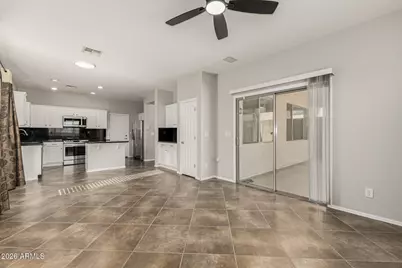 3751 W Desert Creek Lane, Phoenix, AZ 85086 - Photo 15