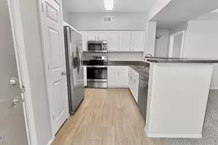 20100 N 78th Pl, Scottsdale, AZ 85255 - Photo 3