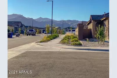 18780 W Cortez Street, Surprise, AZ 85388 - Photo 29