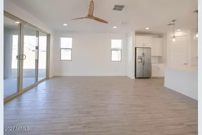 18780 W Cortez Street, Surprise, AZ 85388 - Photo 7