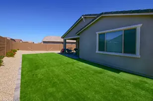 18780 W Cortez St, Surprise, AZ 85388 - Photo 9