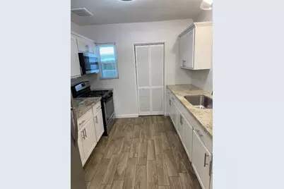 2537 E Clarendon Avenue #Apt 2, Phoenix, AZ 85016 - Photo 3