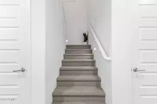 2539 E Pelican Dr, Gilbert, AZ 85297 - Photo 19