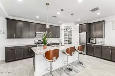 2539 E Pelican Drive, Gilbert, AZ 85297 - Photo 11