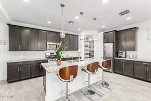 2539 E Pelican Dr, Gilbert, AZ 85297 - Photo 11