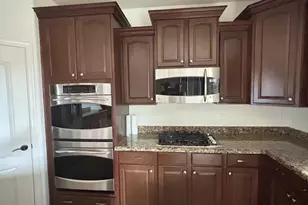 5537 W Desert Hollow Dr, Phoenix, AZ 85083 - Photo 11