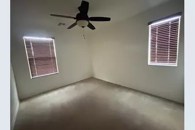 5537 W Desert Hollow Drive, Phoenix, AZ 85083 - Photo 25