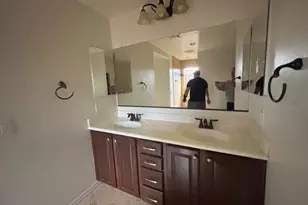 5537 W Desert Hollow Dr, Phoenix, AZ 85083 - Photo 29